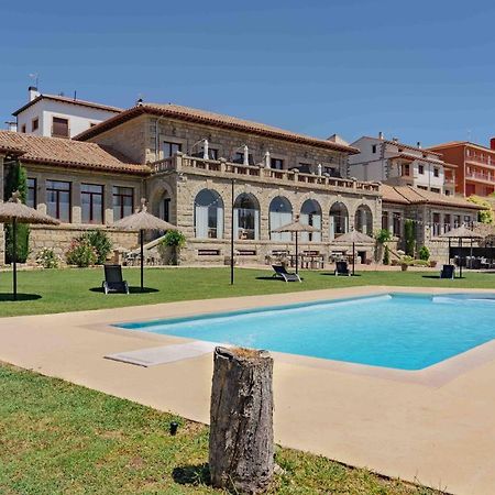 Posada Real Restaurante El Linar Del Zaire Burgohondo Exterior foto