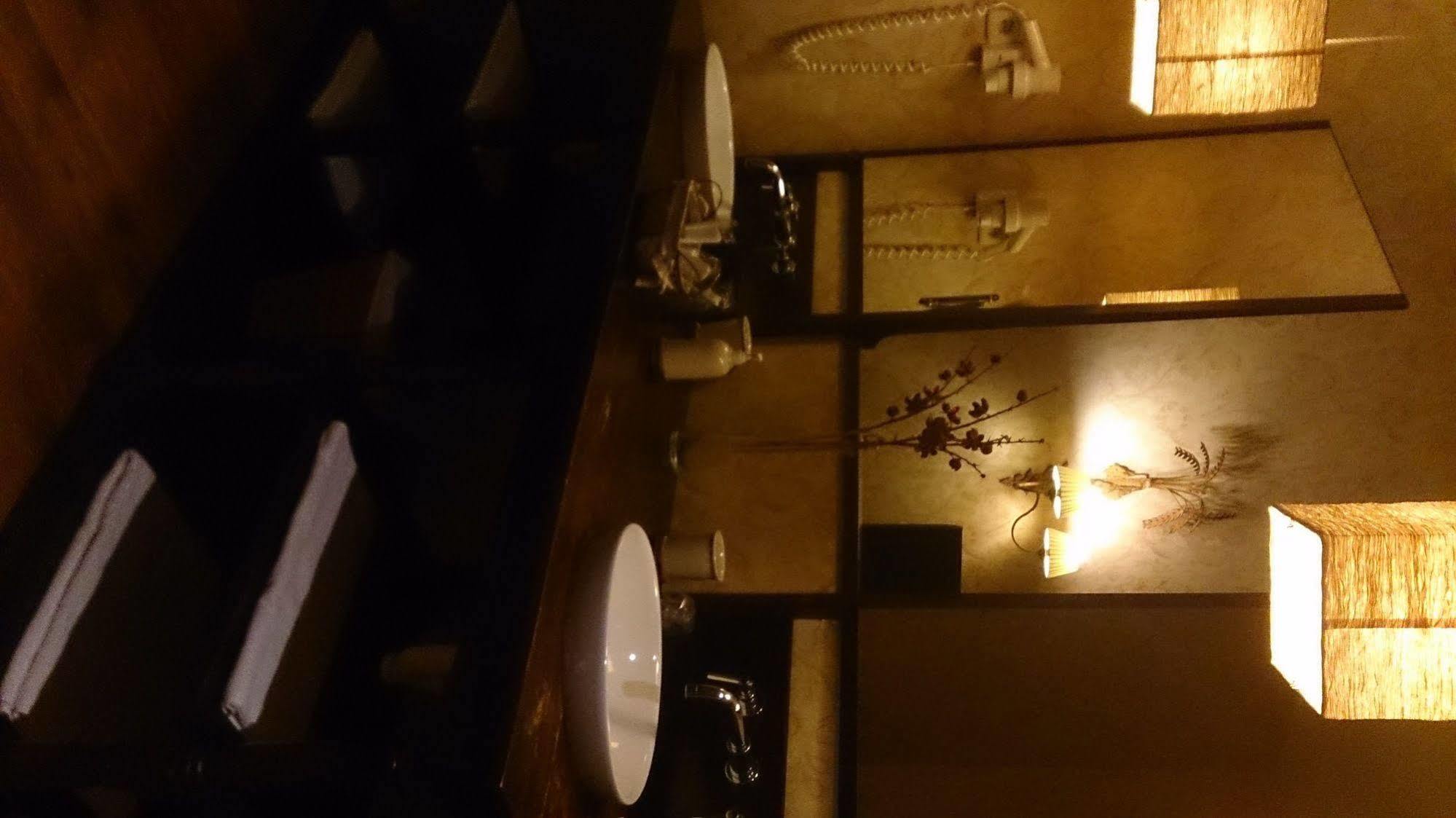 Posada Real Restaurante El Linar Del Zaire Burgohondo Exterior foto